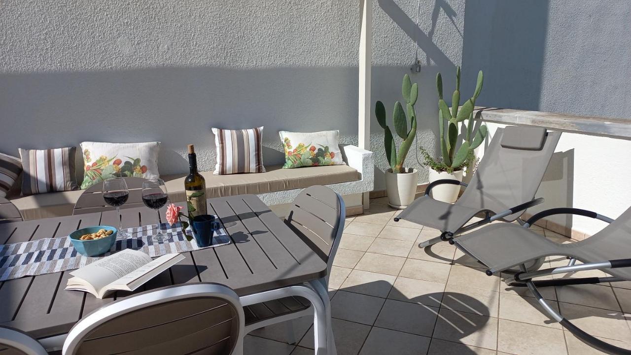 Attico Margherita - La Terrazza Sul Mare Gallipoli Eksteriør bilde